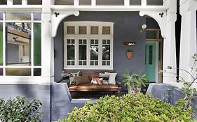 Manly Waves Studios & Apartments