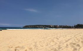 Manly Waves Studios & Apartments